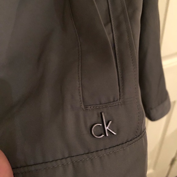 Calvin Klein reflective jacket - Picture 4 of 4